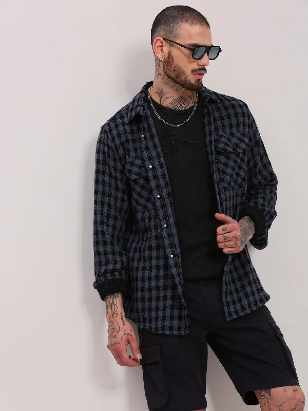 Men's Long - Line Oversized Casual Shirts in Dark Gray for a Relaxed and Modern LookMen Navy Blue Checked Shacket