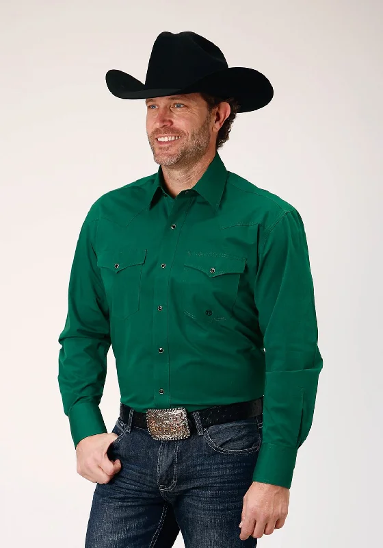Men's Linen Blend Casual Shirts with Roll - Up Sleeves for a Summer Beach LookRoper Mens Black Fill Solid Green 100% Cotton L/S Shirt Men's Linen Blend Casual Shirts with Roll - Up Sleeves for a Summer Beach LookRoper Mens Black Fill Solid Green 100% Cotton L/S Shirt