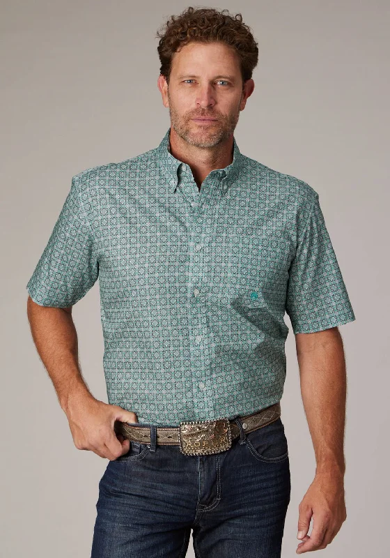 Plus Size Men's Plaid Flannel Casual Shirts in Earth Tones for a Cozy Fall OutfitRoper Mens Silver Springs Foulard Grey 100% Cotton 1 Pkt S/S Shirt Plus Size Men's Plaid Flannel Casual Shirts in Earth Tones for a Cozy Fall OutfitRoper Mens Silver Springs Foulard Grey 100% Cotton 1 Pkt S/S Shirt