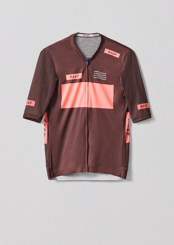 Men's Moisture - Wicking Golf Jerseys with UV Protection for Comfortable Rounds on the CourseSystem Pro Air Jersey Men's Moisture - Wicking Golf Jerseys with UV Protection for Comfortable Rounds on the CourseSystem Pro Air Jersey