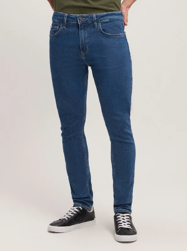 Men's Jeans with a Frayed Hem for a Casual and Effortless StyleGuess Jeans G12 Skinny Jeans Men's Jeans with a Frayed Hem for a Casual and Effortless StyleGuess Jeans G12 Skinny Jeans