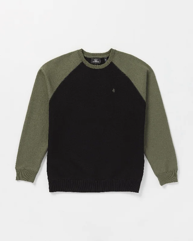 Men's Jeans with a Button - Fly for a Traditional and Classic AestheticHomak Crew Sweatshirt - Black Men's Jeans with a Button - Fly for a Traditional and Classic AestheticHomak Crew Sweatshirt - Black