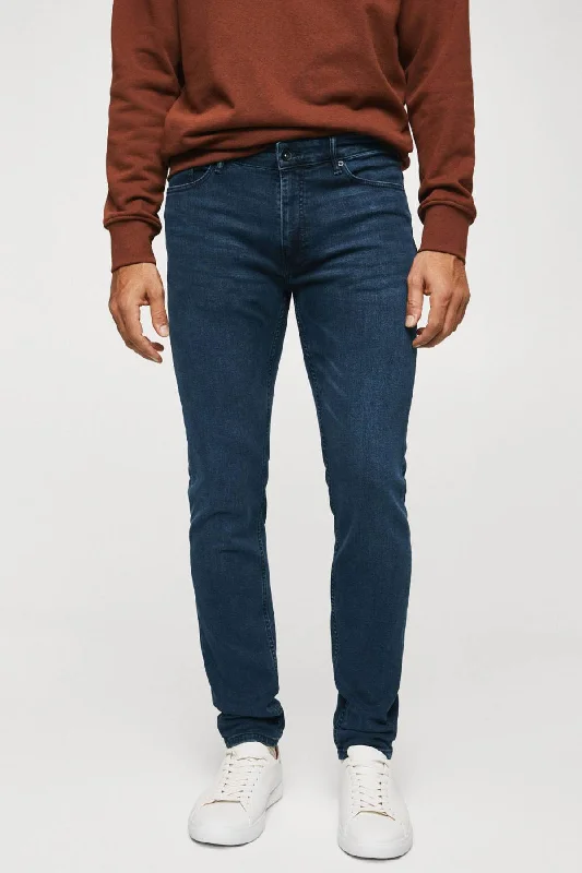Men's High - Waisted Jeans in a Medium Wash for a Vintage - Style RevivalMANGO