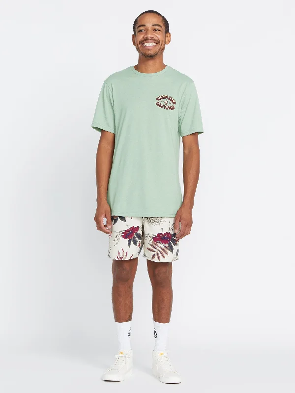 Men's Jeans with a Zip - Off Lower Leg for Convertible StyleMechanic Short Sleeve Tee - Slate Heather Men's Jeans with a Zip - Off Lower Leg for Convertible StyleMechanic Short Sleeve Tee - Slate Heather