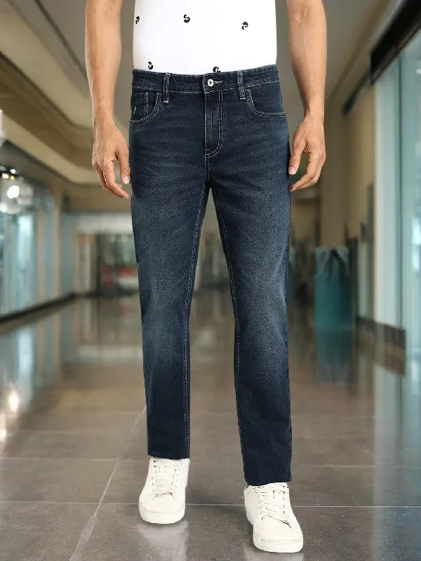 Men's Jeans with a Cargo - Inspired Knee Pocket for Extra StorageMen Brooklyn Fit Stretchable Jeans Men's Jeans with a Cargo - Inspired Knee Pocket for Extra StorageMen Brooklyn Fit Stretchable Jeans