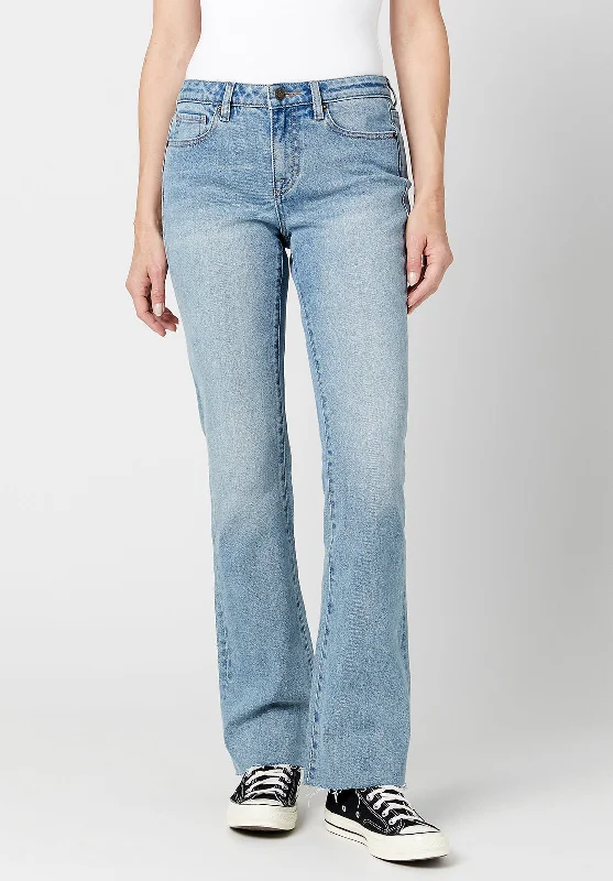Men's Distressed Jeans with Patches for a Retro and DIY - Inspired AppearanceMid Rise Bootcut Queen Women's Jeans - BL15857 Men's Distressed Jeans with Patches for a Retro and DIY - Inspired AppearanceMid Rise Bootcut Queen Women's Jeans - BL15857