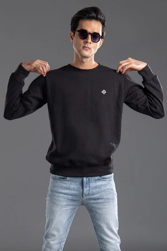 Men's Jeans with a Hidden Coin Pocket for Added ConveniencePlain Black Sweatshirt