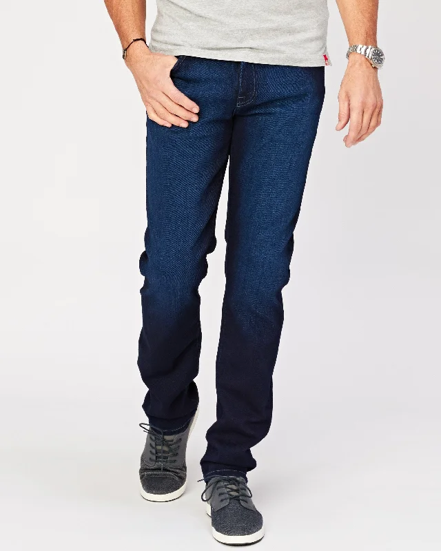 Men's Cargo Jeans with Multiple Pockets for a Practical and Outdoor - Friendly LookNo. 11 Classic Eastwood Rinse Flex Men's Cargo Jeans with Multiple Pockets for a Practical and Outdoor - Friendly LookNo. 11 Classic Eastwood Rinse Flex
