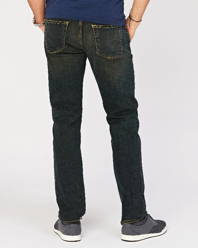 Plus Size Men's Straight Leg Jeans with Reinforced Knees for DurabilityNo. 11 Classic Oak 8-Year Plus Size Men's Straight Leg Jeans with Reinforced Knees for DurabilityNo. 11 Classic Oak 8-Year
