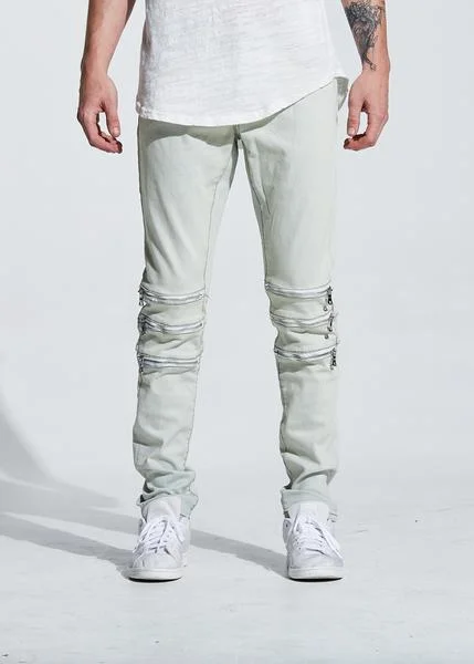 Men's Jeans with a Cargo - Inspired Knee Pocket for Extra StorageROSS DENIM (LIGHT BLUE) Men's Jeans with a Cargo - Inspired Knee Pocket for Extra StorageROSS DENIM (LIGHT BLUE)