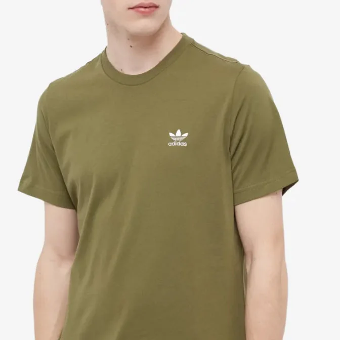 Men's color - block polo shirts with a bold fashion statementAD - Men 'Olive' Essential T-Shirt AD57 Men's color - block polo shirts with a bold fashion statementAD - Men 'Olive' Essential T-Shirt AD57