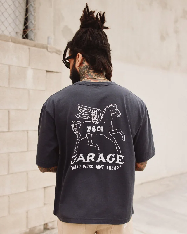 Men's lightweight performance t - shirts for running marathonsGarage Pocket Boxy T-Shirt - Heavy Washed Black Men's lightweight performance t - shirts for running marathonsGarage Pocket Boxy T-Shirt - Heavy Washed Black