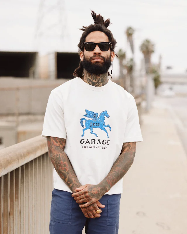 Men's thermal t - shirts with a high - neck design for cold weatherGarage Boxy T-Shirt - Off White Men's thermal t - shirts with a high - neck design for cold weatherGarage Boxy T-Shirt - Off White