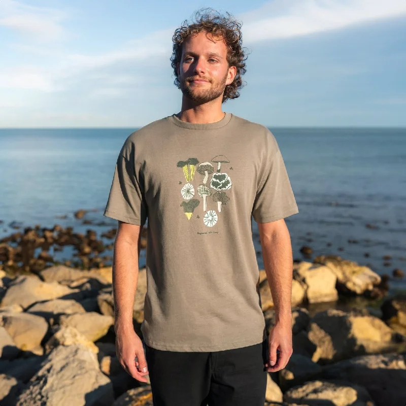 Men's mock - neck t - shirts with a modern and sleek styleGather Oversized T-Shirt