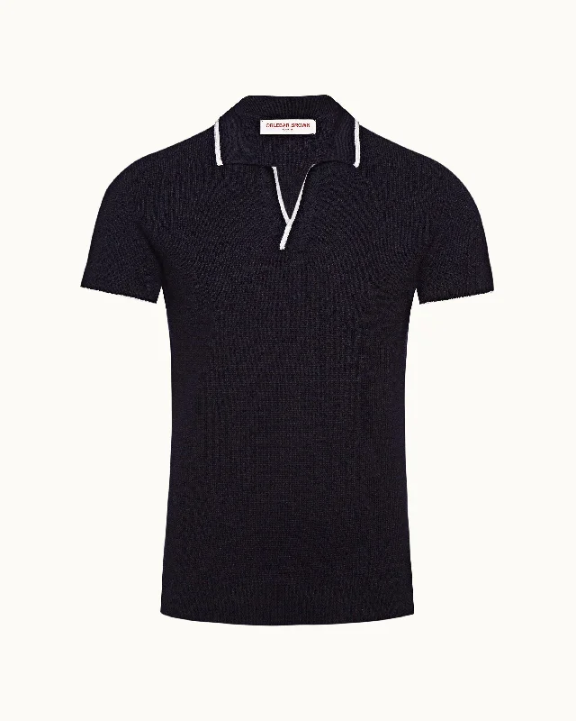 Men's high - collar polo shirts with a modern twistHorton Merino