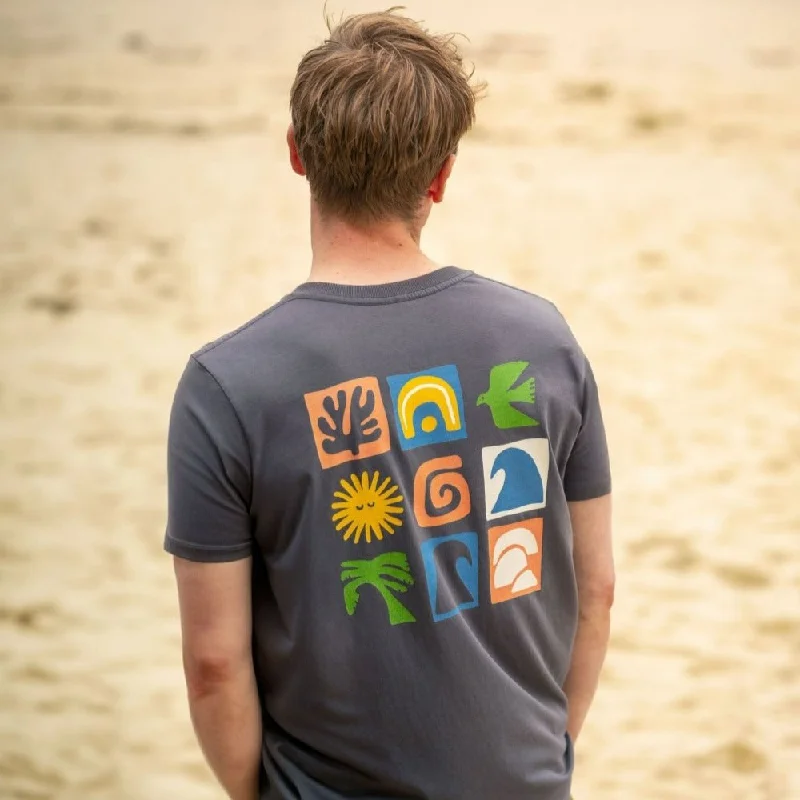 Men's lightweight performance t - shirts for running marathonsLife Outside T-Shirt