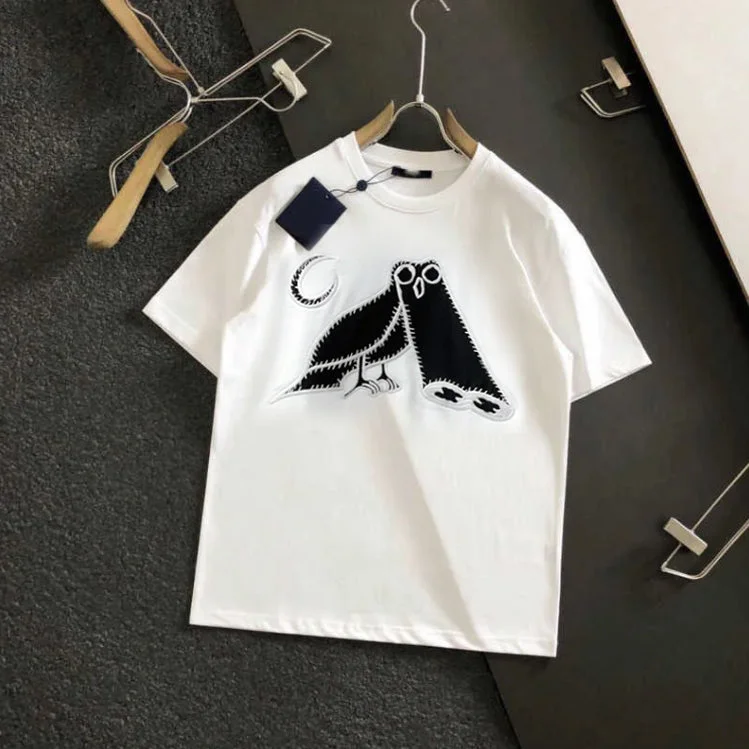 Men's color - block polo shirts with a bold fashion statementLV - Men 'White' Owl Embroidered Oversized T-Shirt LV813 Men's color - block polo shirts with a bold fashion statementLV - Men 'White' Owl Embroidered Oversized T-Shirt LV813