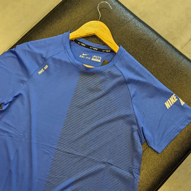 Men's luxury cashmere blend polo shirts in solid colorsNK - Men 'Blue' Short Sleeve Dry Fit T-Shirt SP15 Men's luxury cashmere blend polo shirts in solid colorsNK - Men 'Blue' Short Sleeve Dry Fit T-Shirt SP15