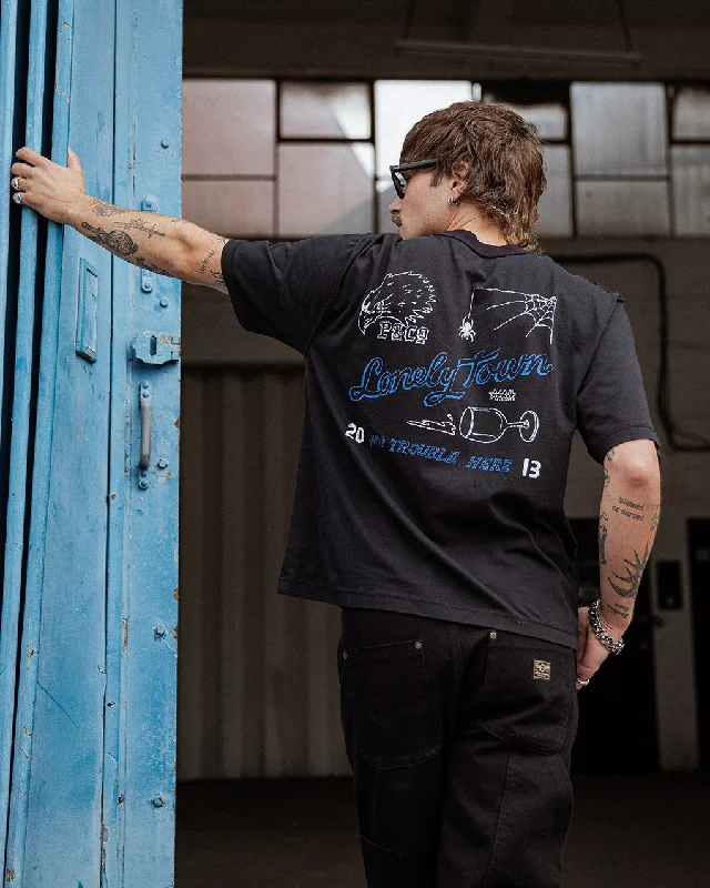 Men's polo t - shirts with a contrast collar for a preppy lookNo Trouble Here Boxy T-Shirt - Washed Black Men's polo t - shirts with a contrast collar for a preppy lookNo Trouble Here Boxy T-Shirt - Washed Black