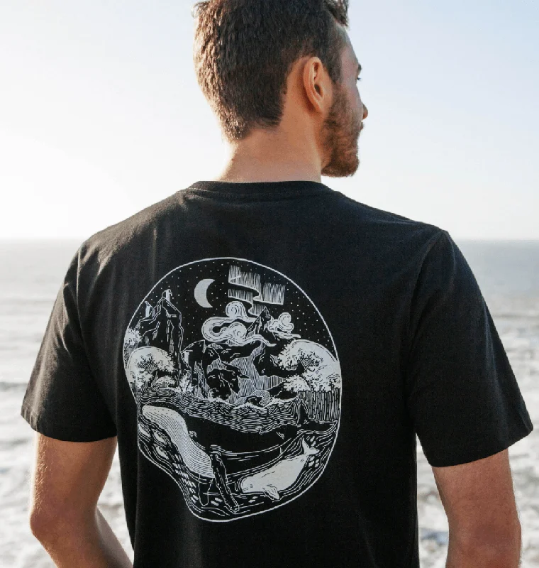 Men's distressed denim - look t - shirts with a rugged appealRapanui x BBC Earth Polar Wilderness T-shirt Men's distressed denim - look t - shirts with a rugged appealRapanui x BBC Earth Polar Wilderness T-shirt