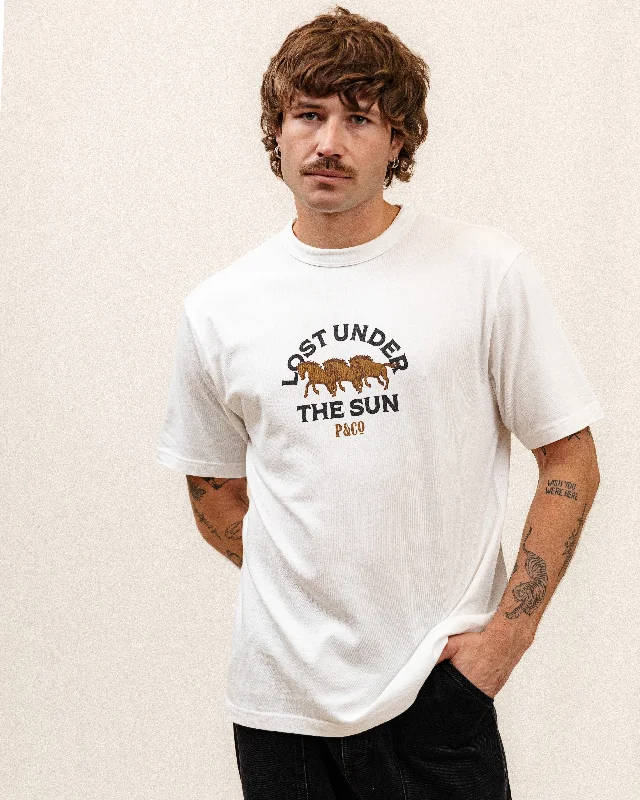 Men's organic cotton crew - neck t - shirts for everyday comfortLost Under The Sun T-Shirt - Off White Men's organic cotton crew - neck t - shirts for everyday comfortLost Under The Sun T-Shirt - Off White