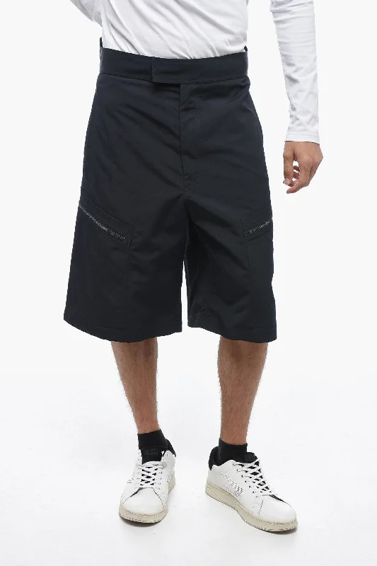 Men's checkered pattern wool shorts for a stylish winter layering optionBottega Veneta Nylon Cargo Shorts with Hidden Fastening Men's checkered pattern wool shorts for a stylish winter layering optionBottega Veneta Nylon Cargo Shorts with Hidden Fastening