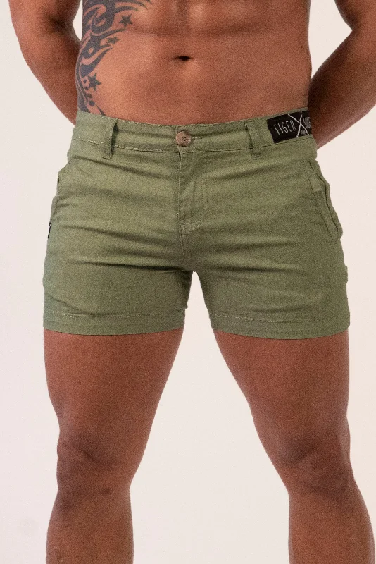Men's ripped denim shorts for a trendy streetwear aestheticFINN Forest 4 inch  Short
