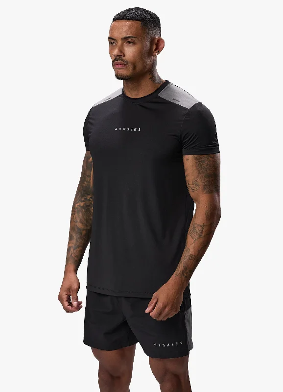 Men's UV - protection t - shirts for outdoor activities in the sunGym King React Tee - Black Men's UV - protection t - shirts for outdoor activities in the sunGym King React Tee - Black