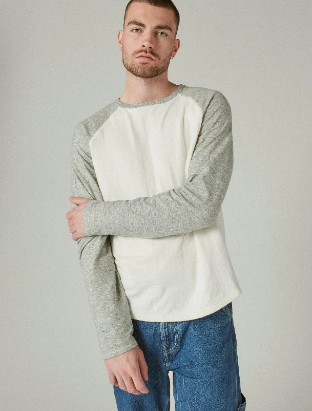 Men's polo t - shirts with a contrast collar for a preppy lookLucky Brand Mens Duofold Baseball Men's polo t - shirts with a contrast collar for a preppy lookLucky Brand Mens Duofold Baseball