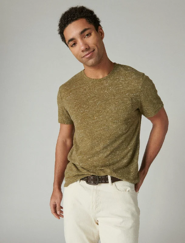 Men's smart - casual checkered t - shirts for semi - formal occasionsLucky Brand Men's Linen Short Sleeve Pocket Crew Neck Tee Men's smart - casual checkered t - shirts for semi - formal occasionsLucky Brand Men's Linen Short Sleeve Pocket Crew Neck Tee