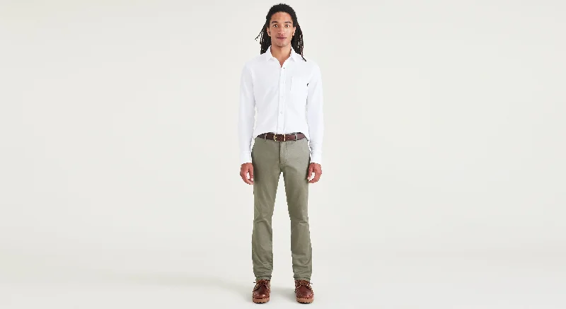 Men's pleated front twill shorts for a classic and sophisticated appearanceMen's Skinny Fit Original Chino Pants Men's pleated front twill shorts for a classic and sophisticated appearanceMen's Skinny Fit Original Chino Pants