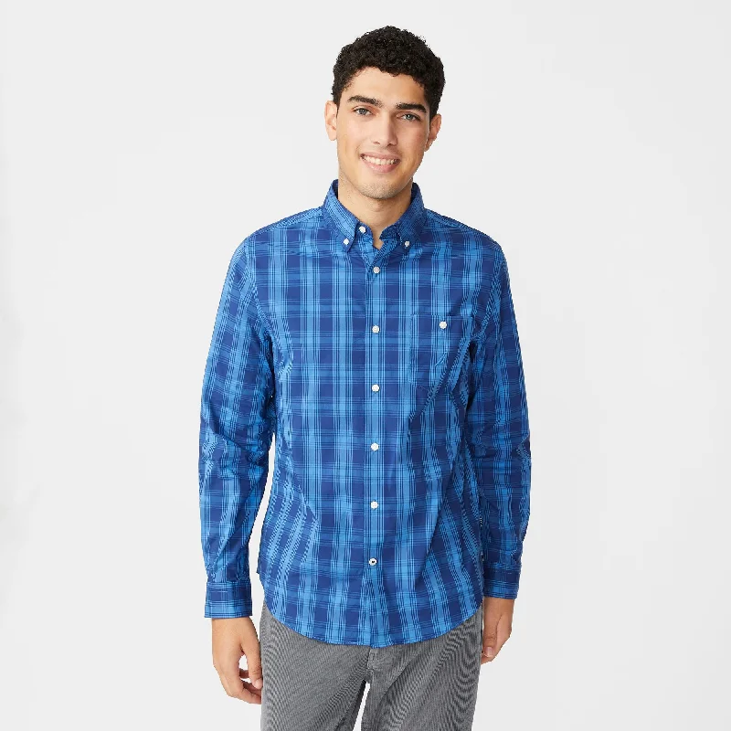 Men's UV - protection t - shirts for outdoor activities in the sunNautica Classic Fit Navtech Plaid Shirt Men's UV - protection t - shirts for outdoor activities in the sunNautica Classic Fit Navtech Plaid Shirt