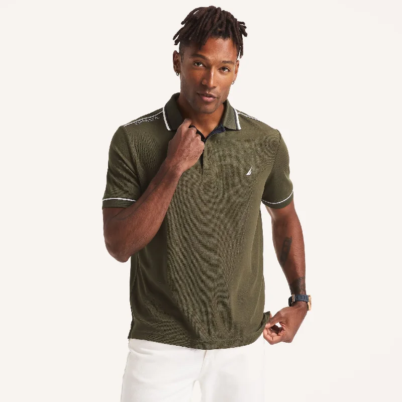 Men's mock - neck t - shirts with a modern and sleek styleNautica Mens Navtech Classic Fit Golf Polo Men's mock - neck t - shirts with a modern and sleek styleNautica Mens Navtech Classic Fit Golf Polo