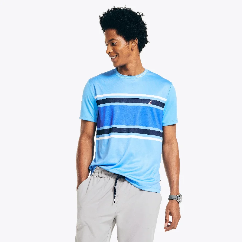 Men's long - sleeve henley t - shirts with button - down placketsNautica Mens Navtech Colorblock T-Shirt Men's long - sleeve henley t - shirts with button - down placketsNautica Mens Navtech Colorblock T-Shirt
