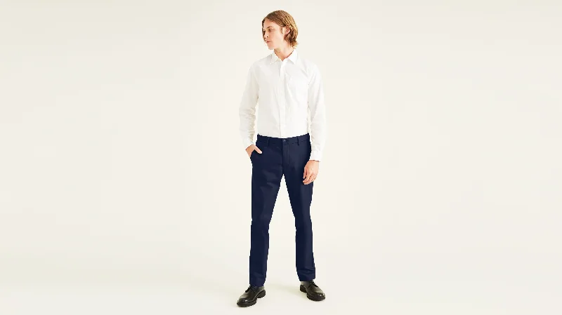 Men's drawstring casual linen shorts for a laid - back summer lookSignature Iron Free Khakis, Creased, Slim Fit with Stain Defender® Men's drawstring casual linen shorts for a laid - back summer lookSignature Iron Free Khakis, Creased, Slim Fit with Stain Defender®