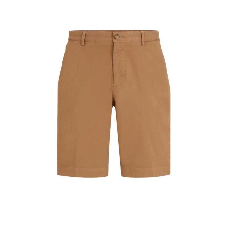 Men's plaid pattern wool blend shorts for a preppy fall styleSlim-fit shorts in stretch-cotton gabardine