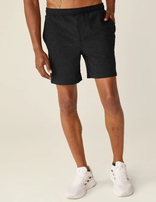 Men's pleated front twill shorts for a classic and sophisticated appearanceSpacedye Take It Easy Men's Short Men's pleated front twill shorts for a classic and sophisticated appearanceSpacedye Take It Easy Men's Short