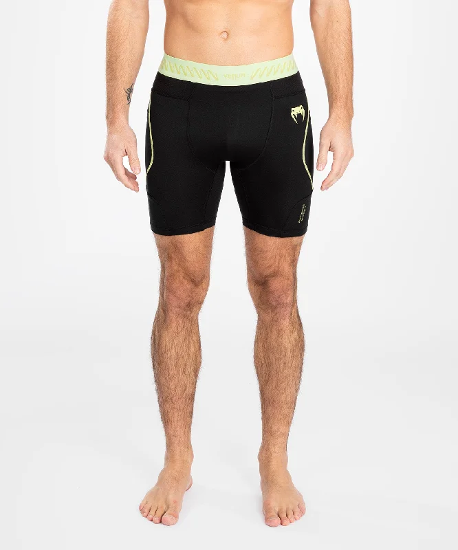 Men's ripped denim shorts for a trendy streetwear aestheticVenum Fusion 2.0 Men’s Vale Tudo - Black/Yellow Men's ripped denim shorts for a trendy streetwear aestheticVenum Fusion 2.0 Men’s Vale Tudo - Black/Yellow