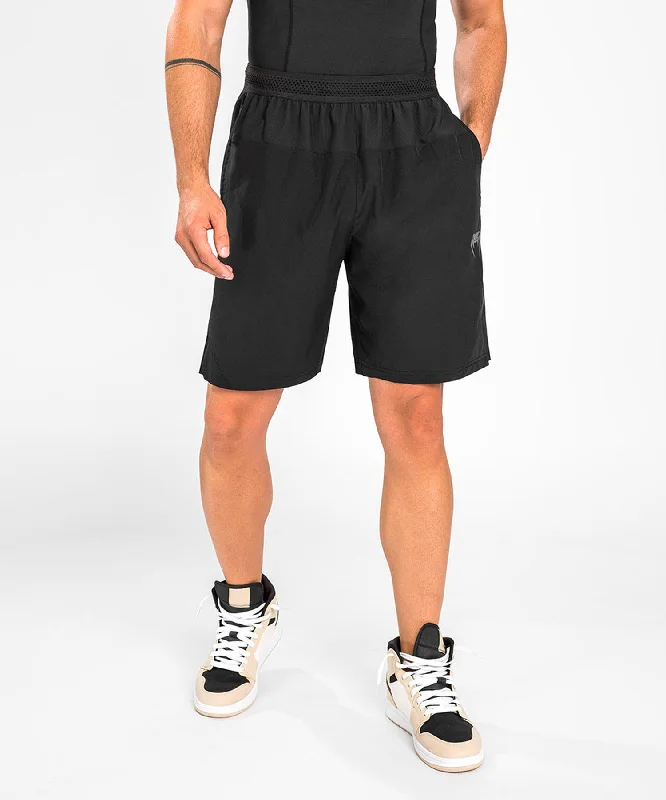 Men's ripped denim shorts for a trendy streetwear aestheticVenum G-Fit Air Training Short - Black Men's ripped denim shorts for a trendy streetwear aestheticVenum G-Fit Air Training Short - Black