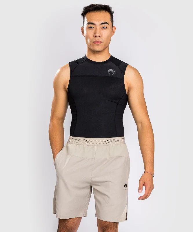 Men's checkered pattern wool shorts for a stylish winter layering optionVenum G-Fit Air Training Short - Sand Men's checkered pattern wool shorts for a stylish winter layering optionVenum G-Fit Air Training Short - Sand
