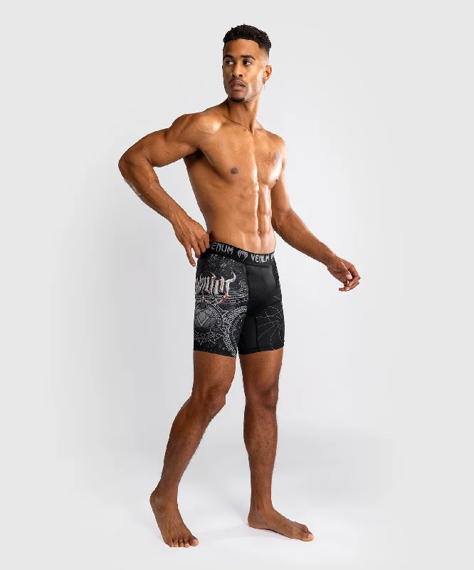 Men's camo print cargo shorts for outdoor adventuresVenum Gladiator 5.0 Men's Vale Tudo Shorts - Black/Silver Men's camo print cargo shorts for outdoor adventuresVenum Gladiator 5.0 Men's Vale Tudo Shorts - Black/Silver